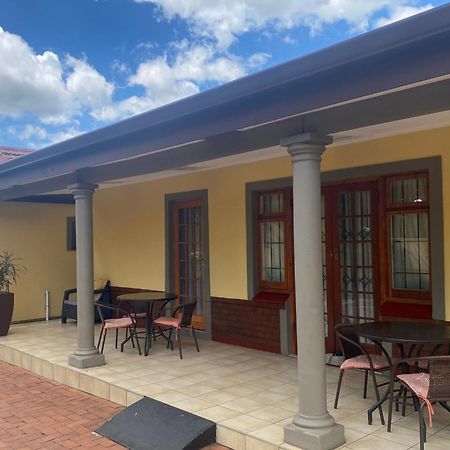 Madlula'S Guesthouse Pietermaritzburg Esterno foto