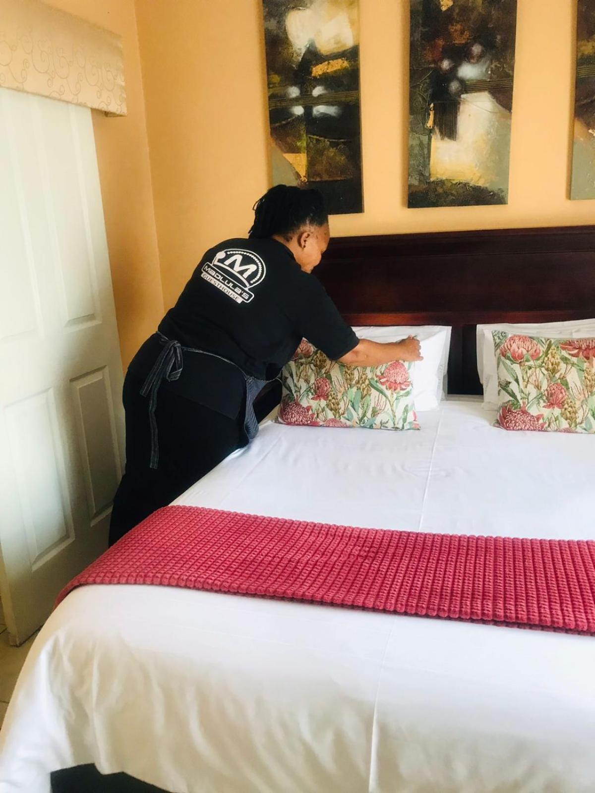 Madlula'S Guesthouse Pietermaritzburg Esterno foto
