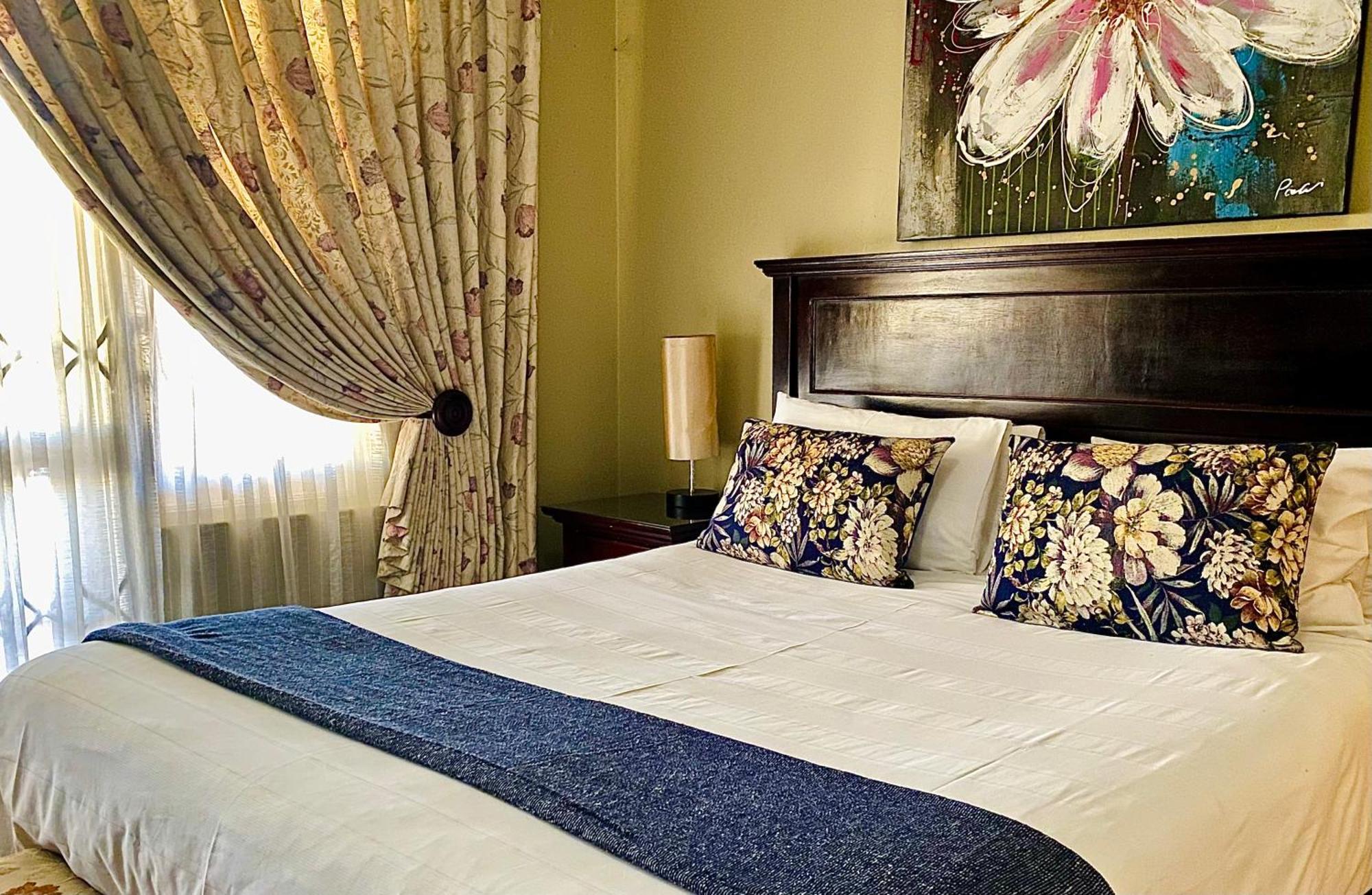 Madlula'S Guesthouse Pietermaritzburg Esterno foto